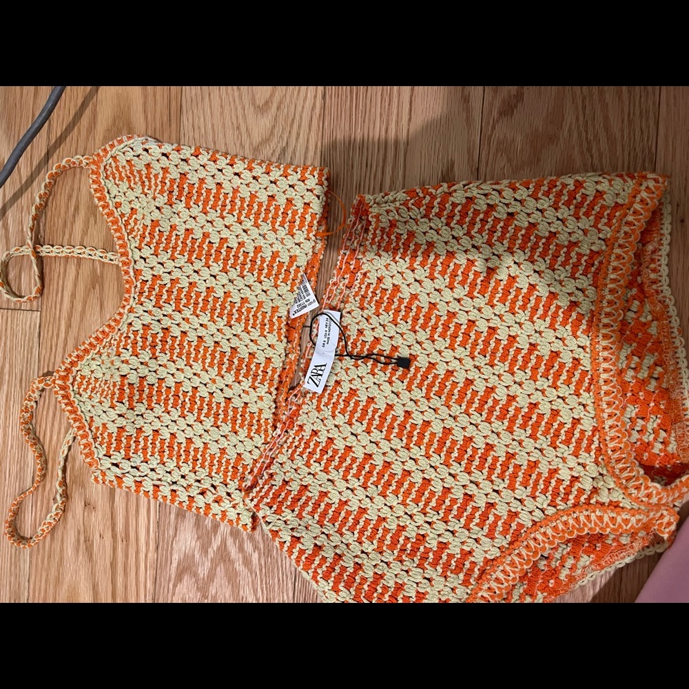 zara crochet summer set orange and yellow and white. Top crop top and bottom